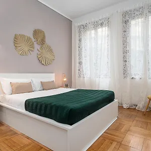 Appartamento Classbnb - Two 400 Meters From The Duomo, Milano